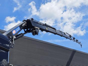 Mercedes-Benz AROCS 2545 6x2 / HMF 32 TM / CRANE / KRAN